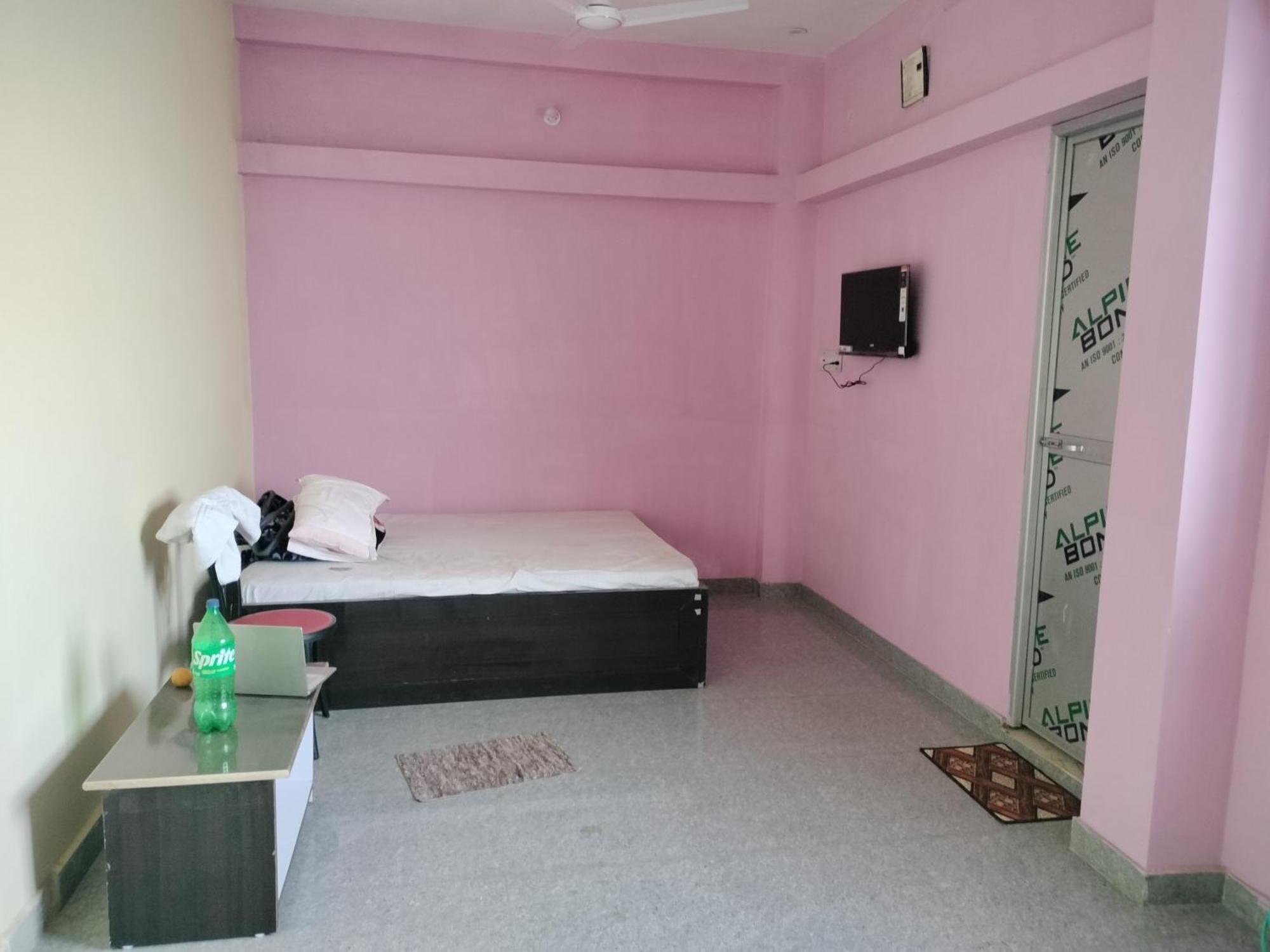 Hotel Radhey Krishna Patna  Kültér fotó